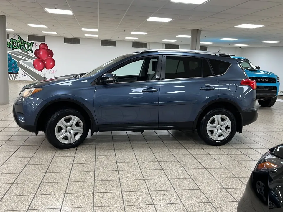 Toyota Rav4 2014 photo 3