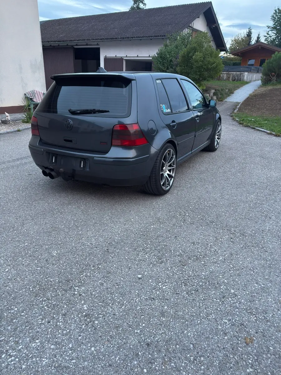 Volkswagen Golf 1999 photo 3