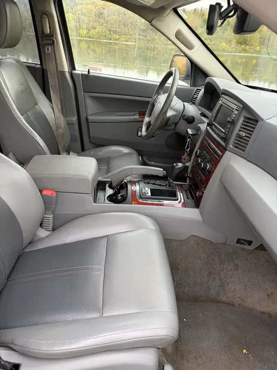 Jeep Grand Cherokee 2005 photo 5