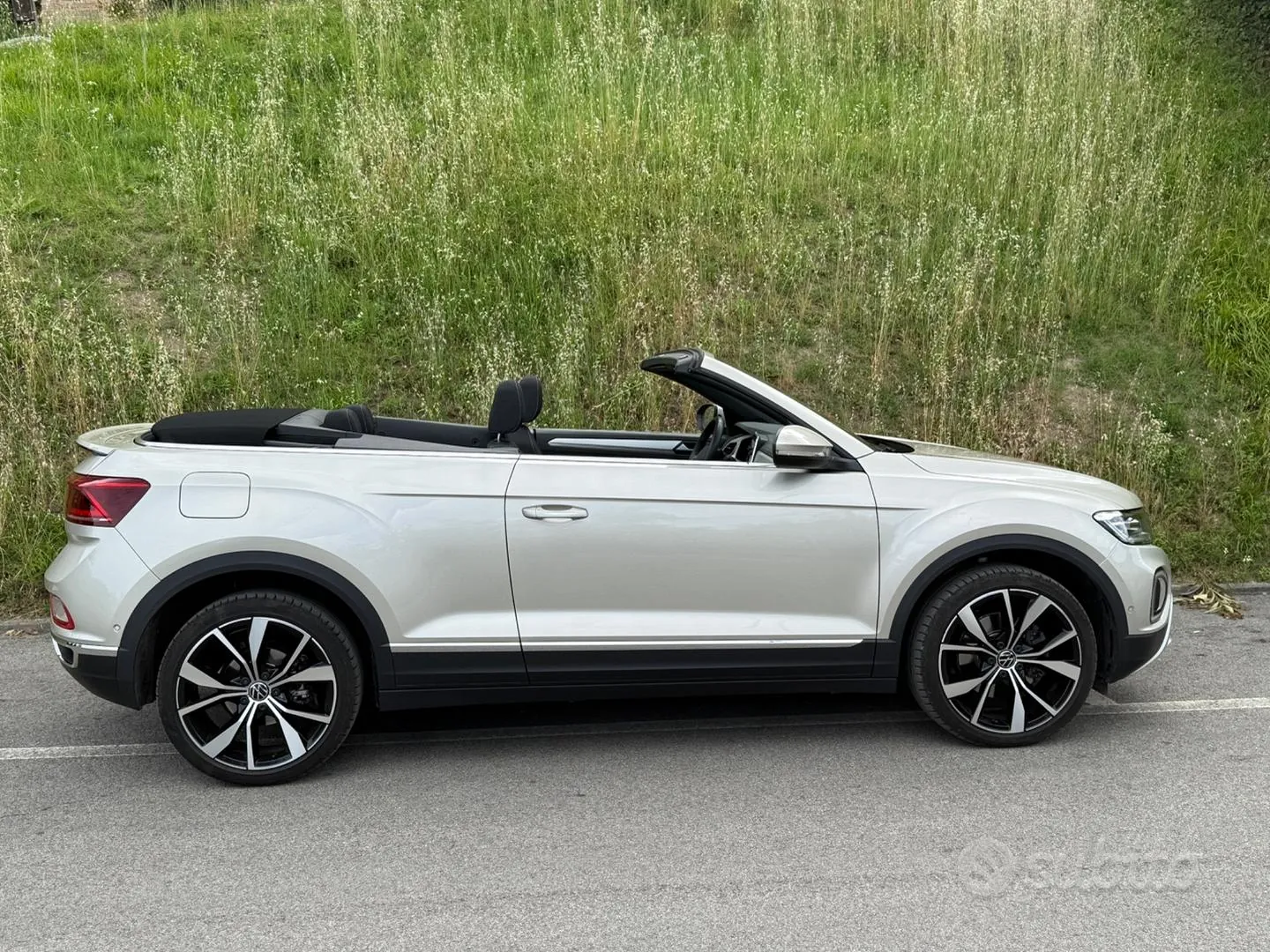 Volkswagen T-Roc 2025 photo 3