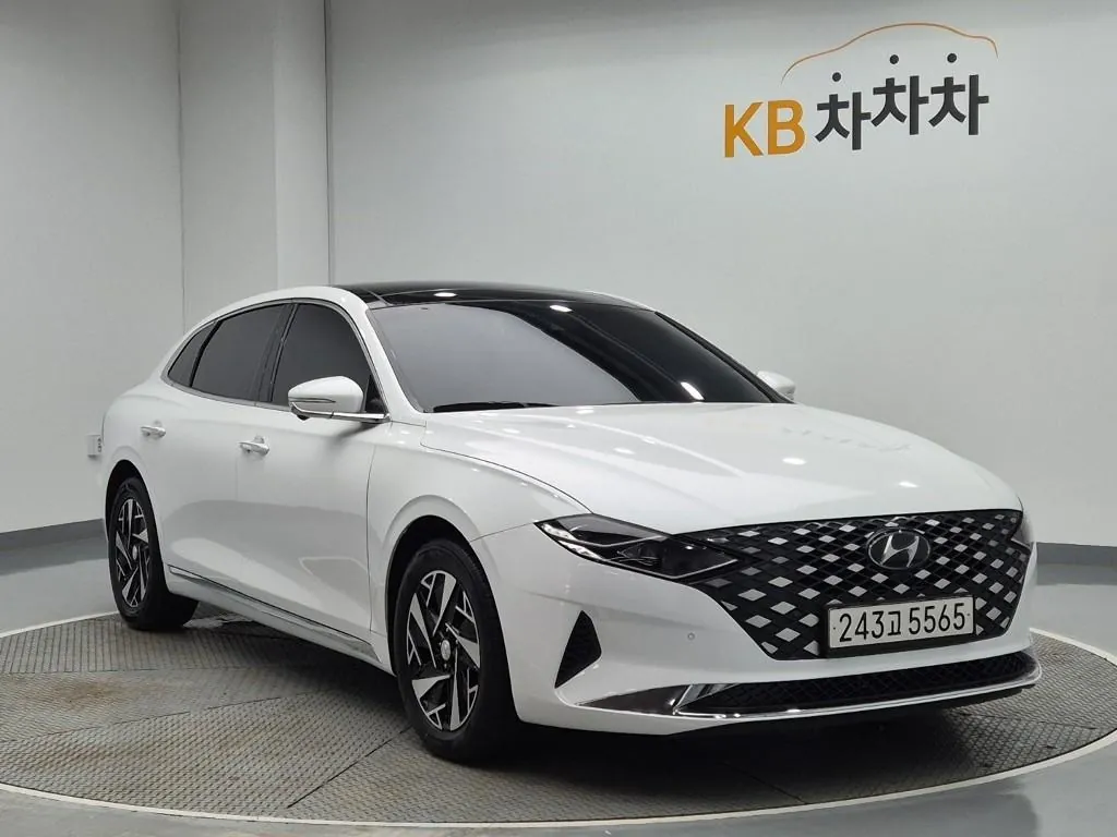Hyundai Grandeur 2023 photo 4