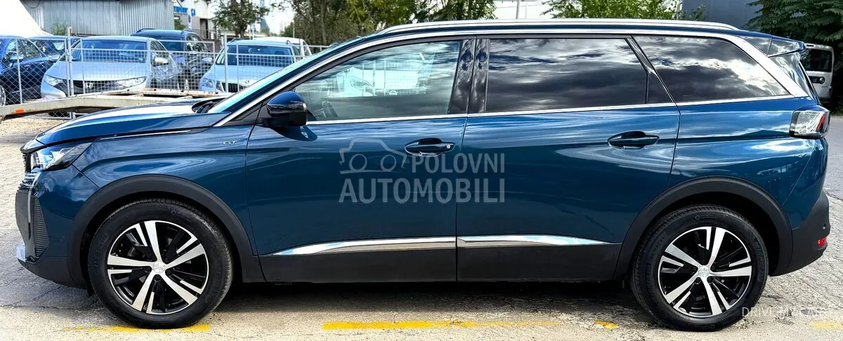 Peugeot 5008 2022 photo 5