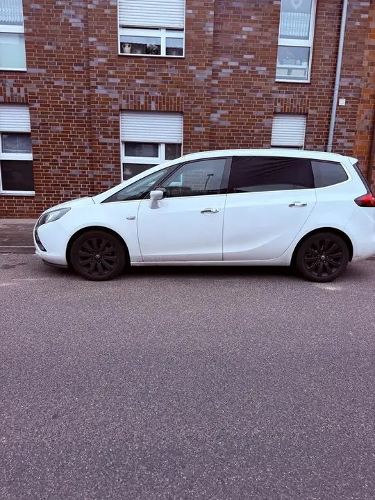 Opel Zafira Tourer