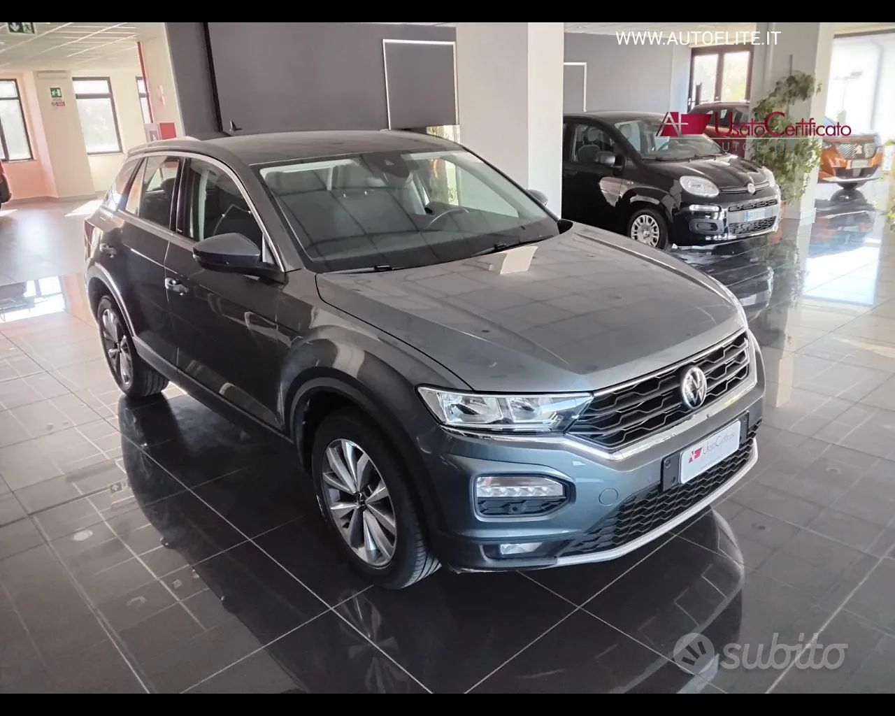 Volkswagen T-Roc 2021 photo 2