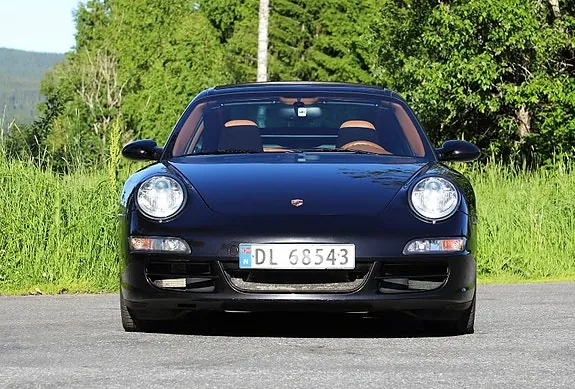 Porsche 911 2007 photo 2