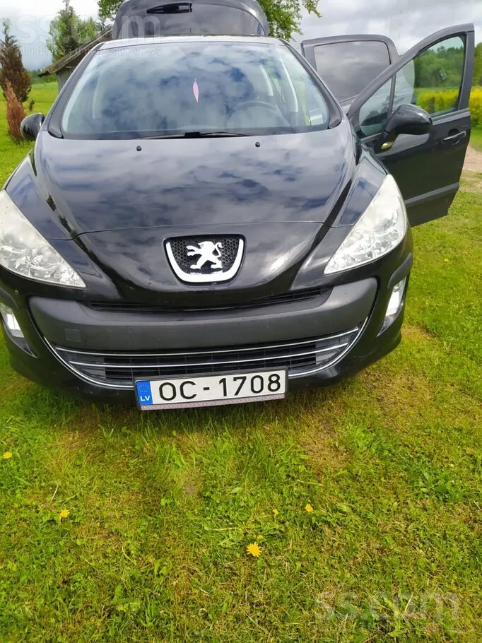 Peugeot 308 2008 photo 2