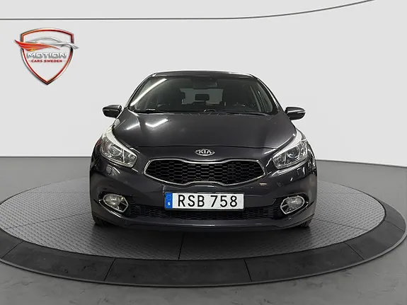 Kia Ceed 2015 photo 2