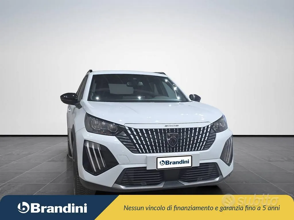Peugeot 2008 2024 photo 4
