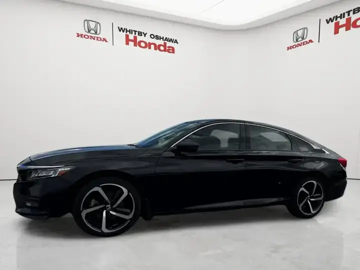 Honda Accord 2018 photo 2