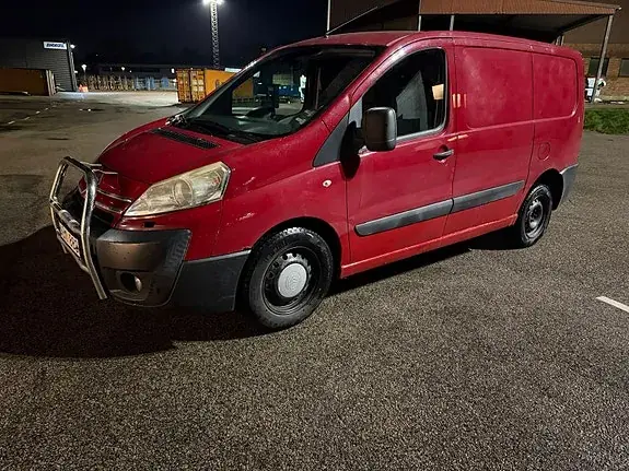 Citroen Jumpy 2011 photo 2