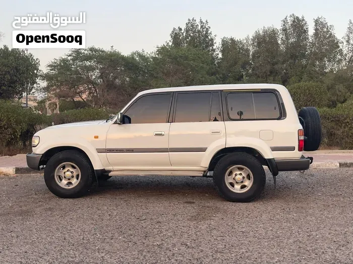 Toyota Land Cruiser 1997 photo 3