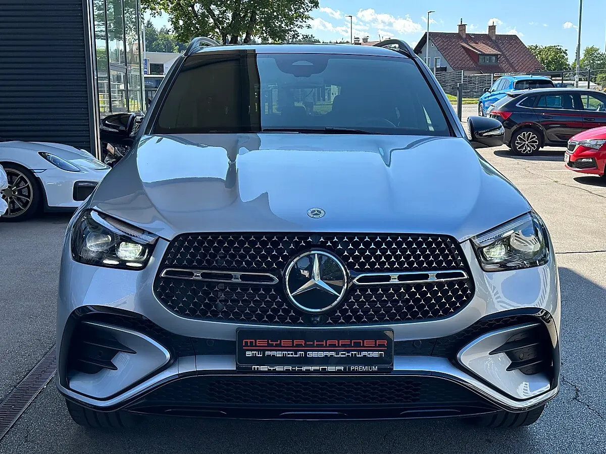 Mercedes-Benz Gle-Class 2025 photo 3
