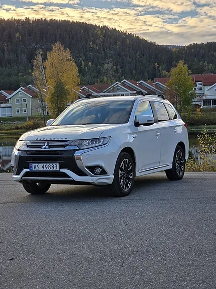 Mitsubishi Outlander 2016 photo 3
