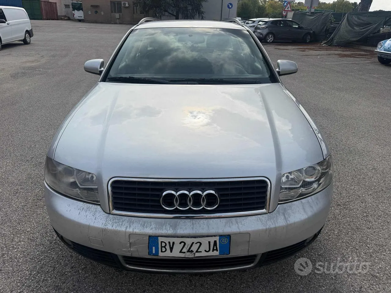 Audi A4 2002 photo 2