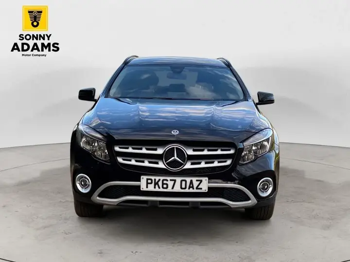 Mercedes-Benz Gla 2017 photo 2