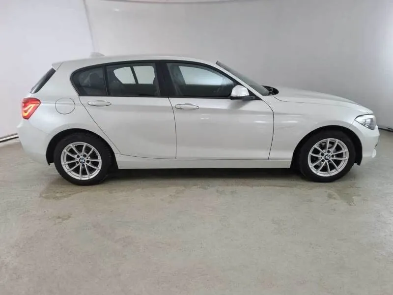 BMW 116D 2019 photo 2