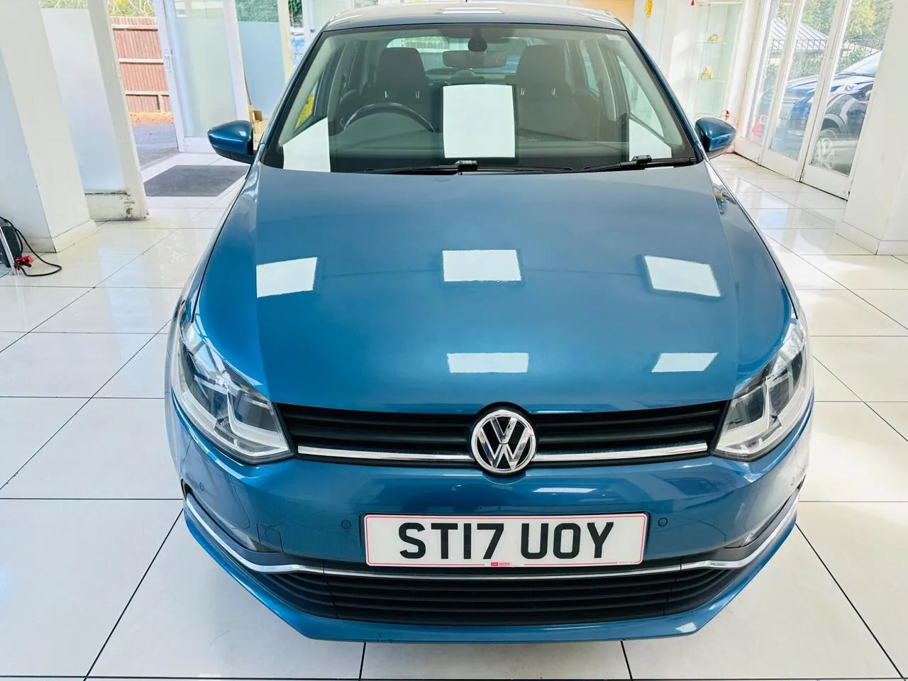 Volkswagen Polo 2017 photo 2