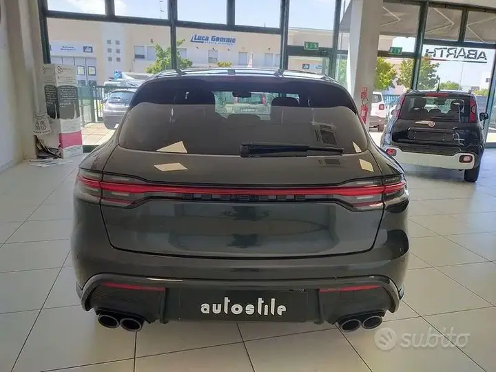 Porsche Macan 2024 photo 5