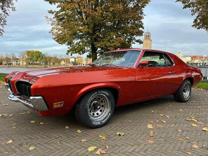 Mercury Cougar