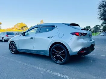 Mazda 3 2021 photo 3