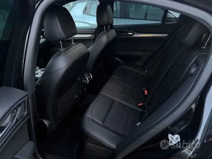 Alfa Romeo Stelvio 2022 photo 4