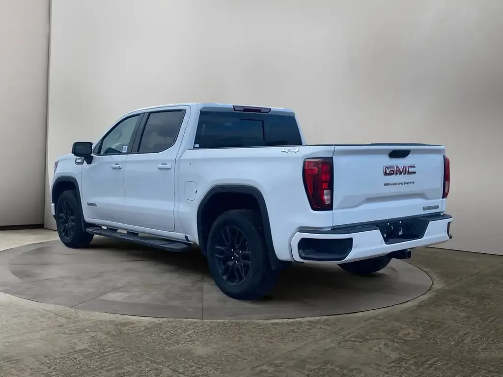 GMC Sierra 1500 2026 photo 3