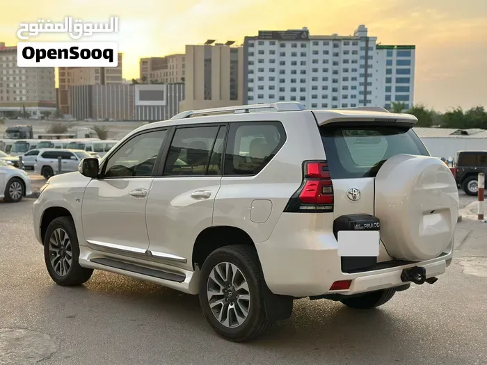 Toyota Prado 2022 photo 3