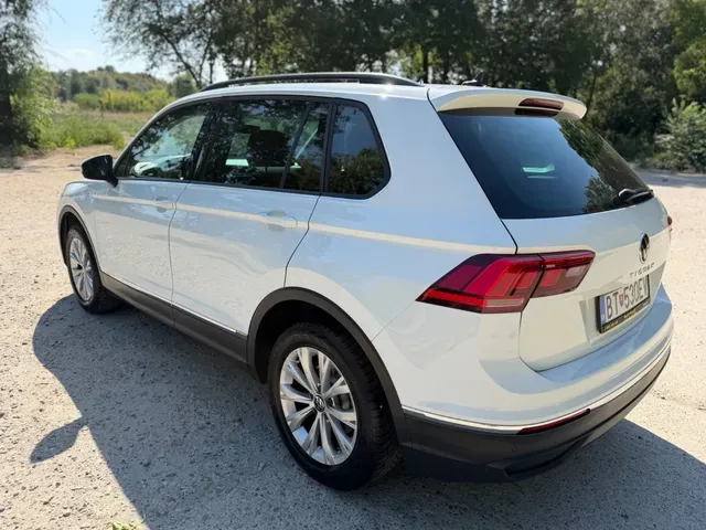 Volkswagen Tiguan 2022 photo 3