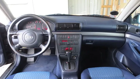 Audi A4 1998 photo 5