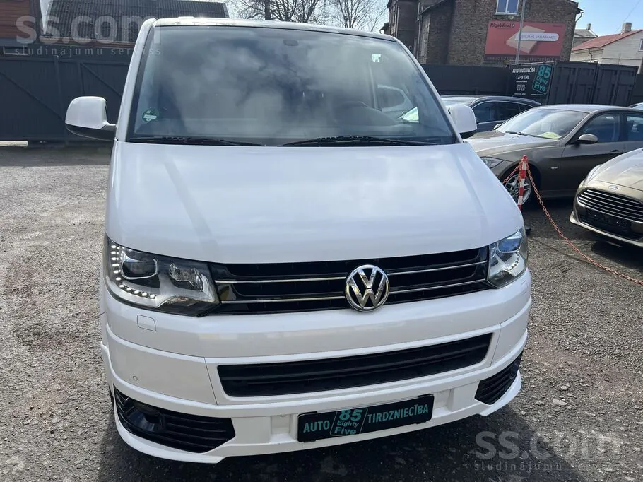 Volkswagen Multivan 2011 photo 3