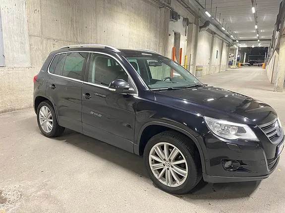 Volkswagen Tiguan 2011 photo 4