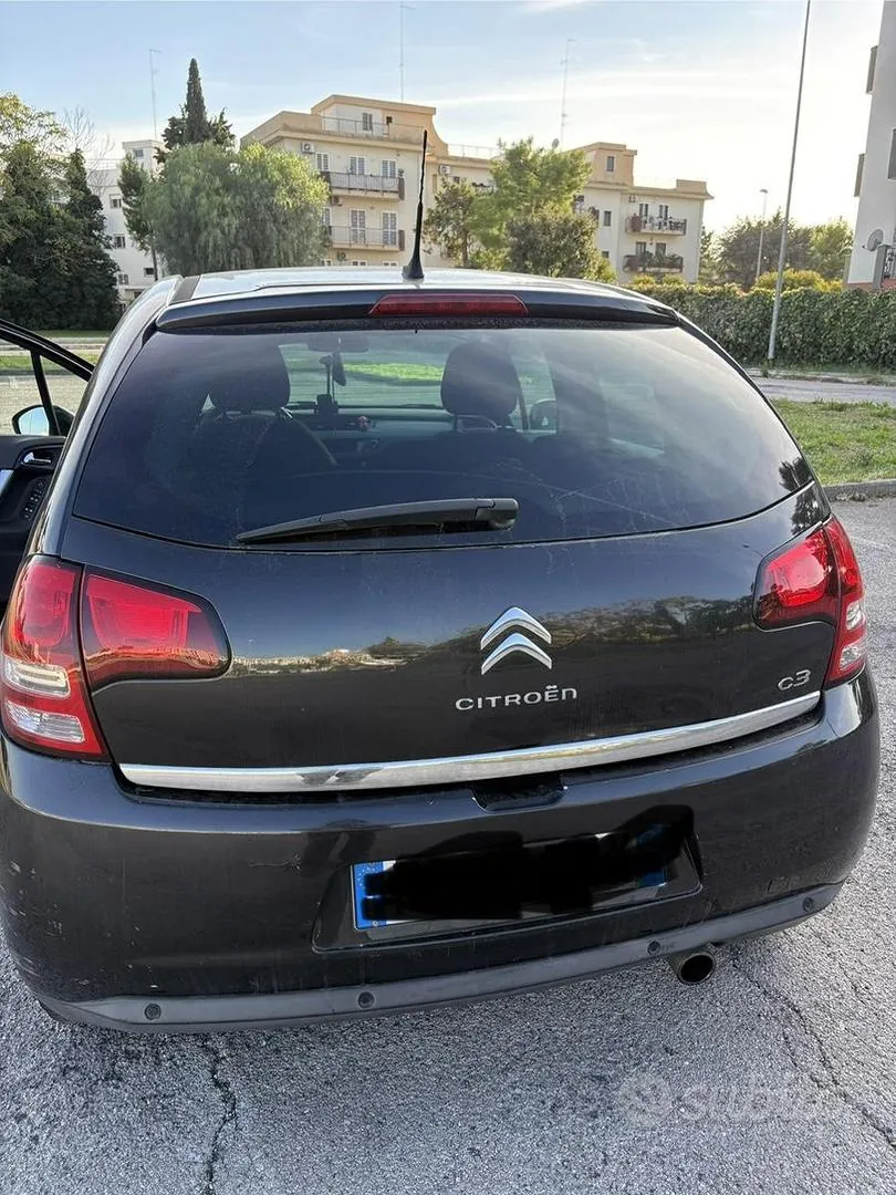 Citroen C3 2011 photo 2