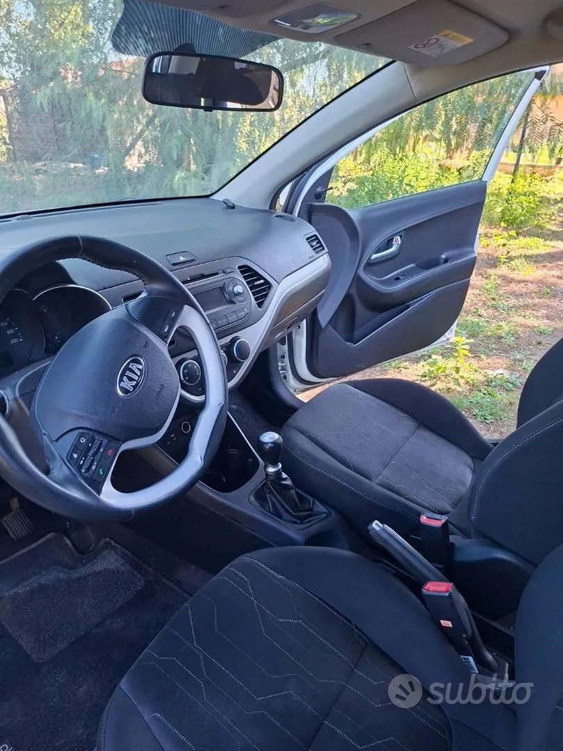 Kia Picanto 2016 photo 2