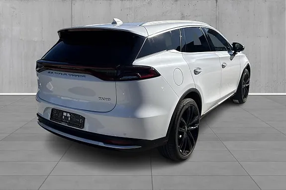 BYD Tang 2021 photo 3
