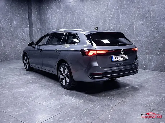 Volkswagen Passat 2025 photo 5