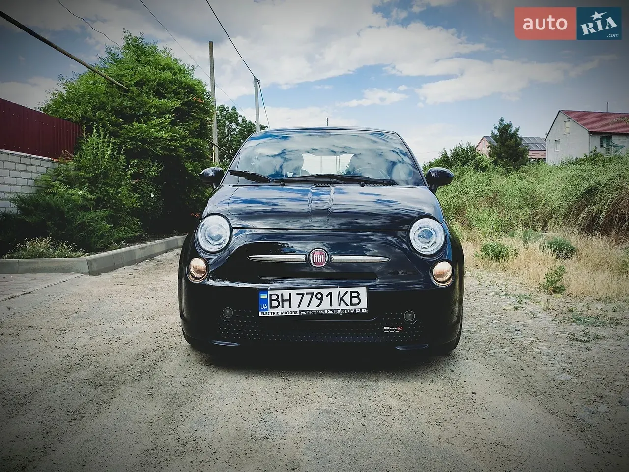 Fiat 500E 2016 photo 2