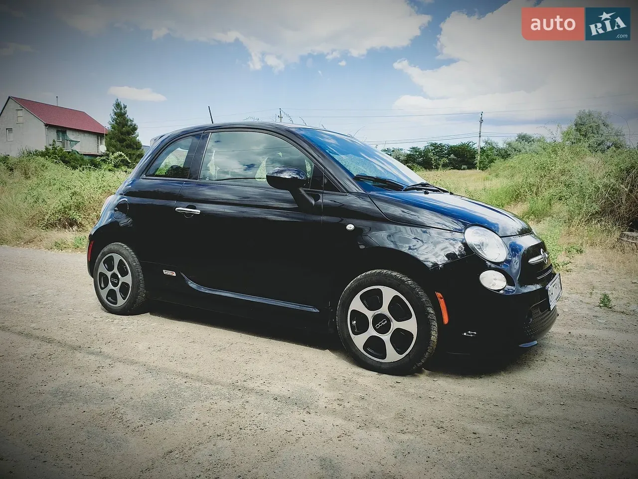 Fiat 500E 2016 photo 3