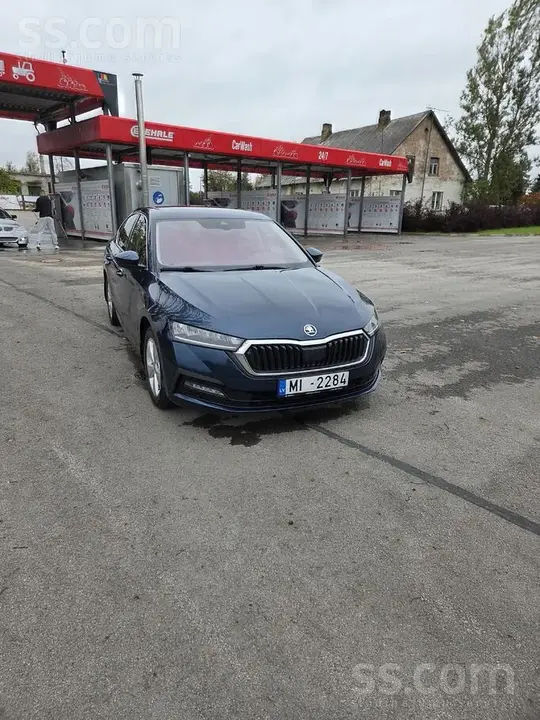 Skoda Octavia 2021 photo 2