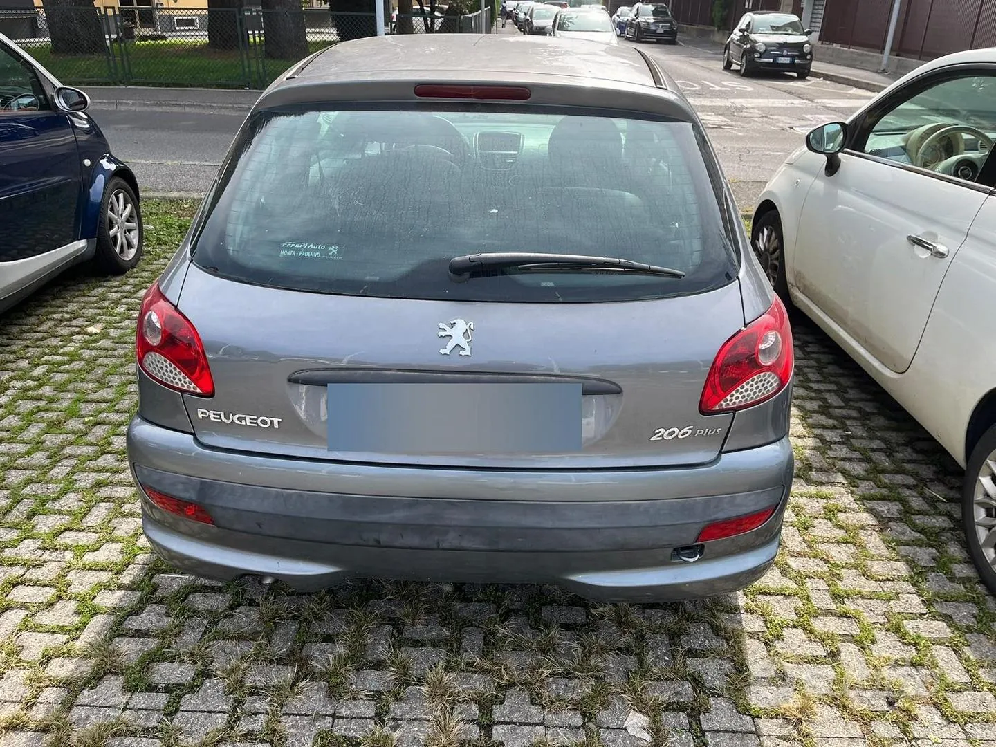 Peugeot 206 2009 photo 2