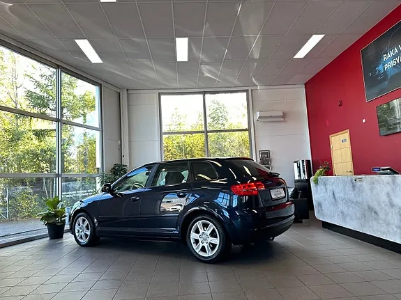 Audi A3 2010 photo 5