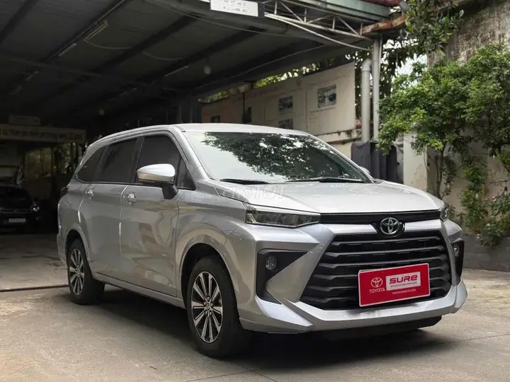 Toyota Avanza Premio 2025 photo 3