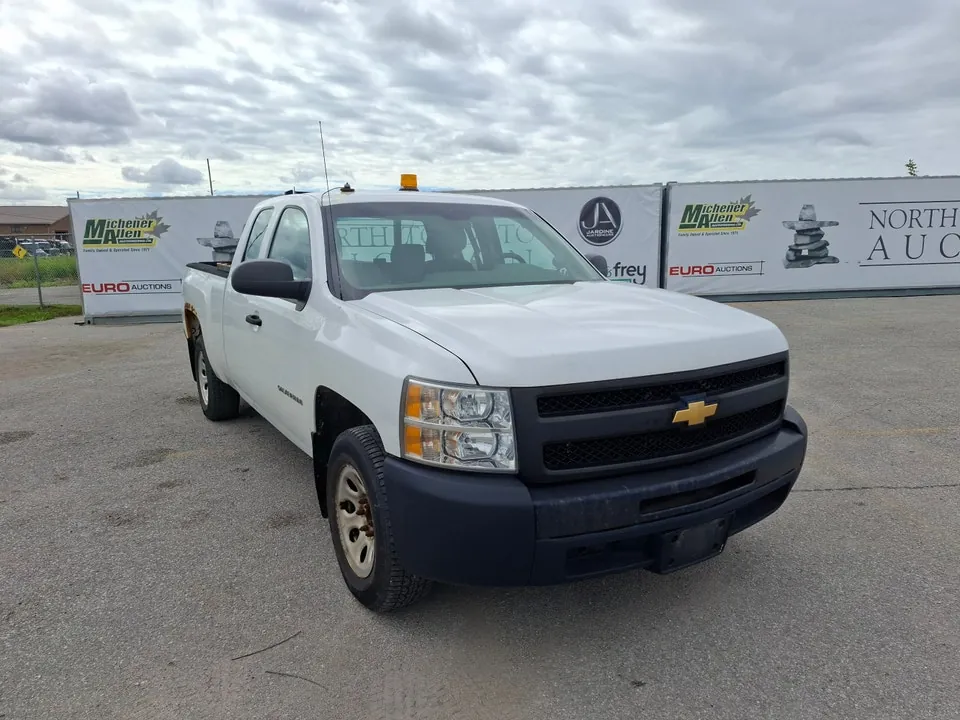 Chevrolet Silverado 1500 2012 photo 3