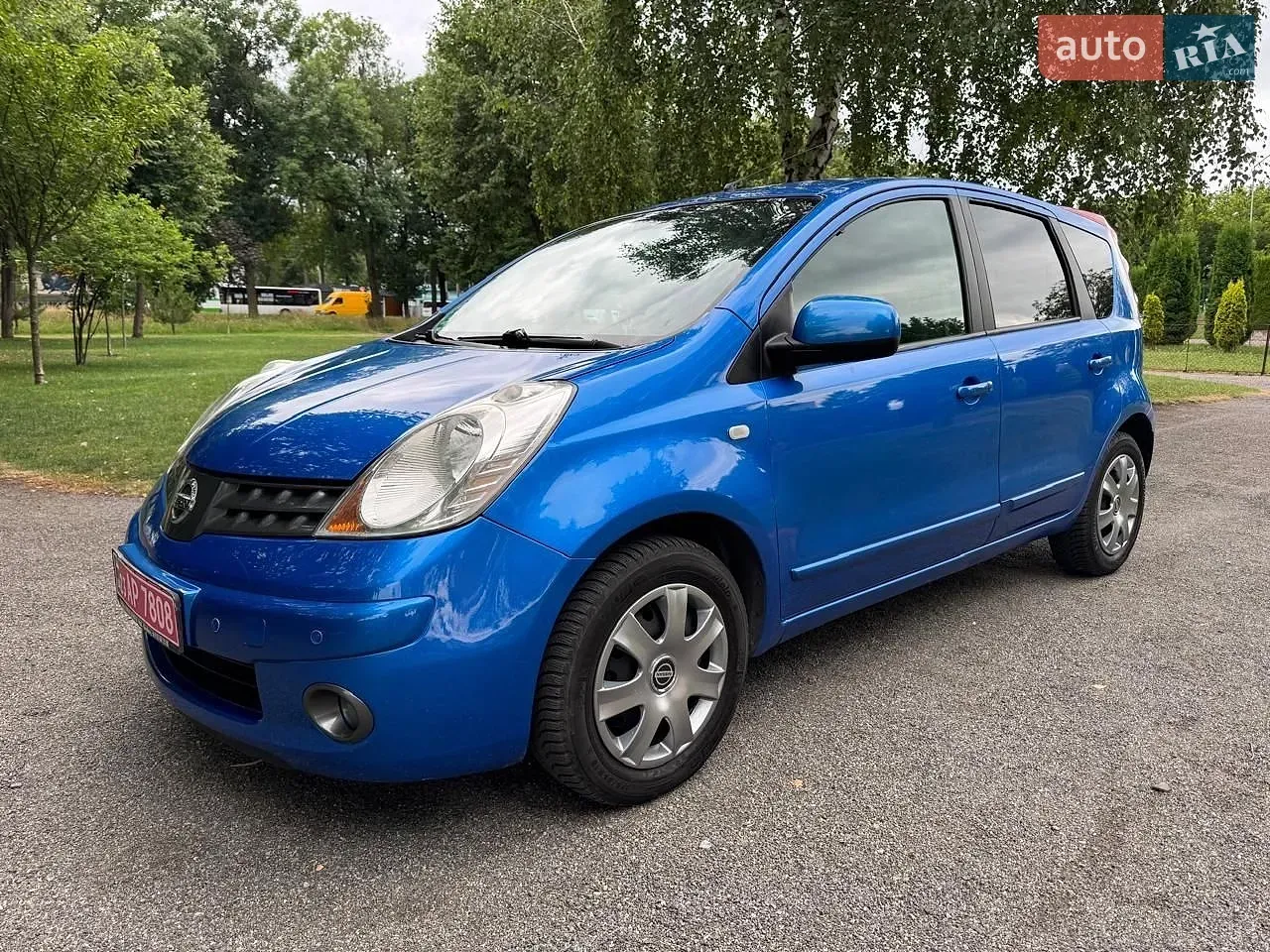 Nissan Note 2006 photo 2