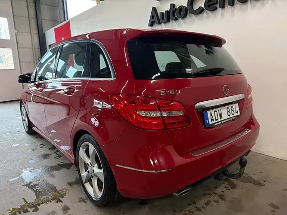 Mercedes-Benz B 180 2013 photo 4
