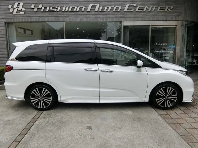 Honda Odyssey 2015 photo 4
