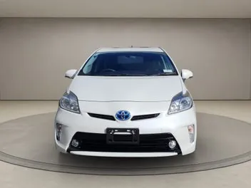 Toyota Prius 2014 photo 3