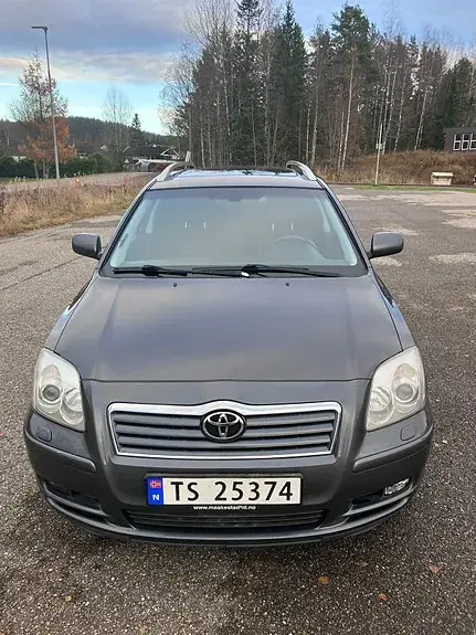 Toyota Avensis 2005 photo 3