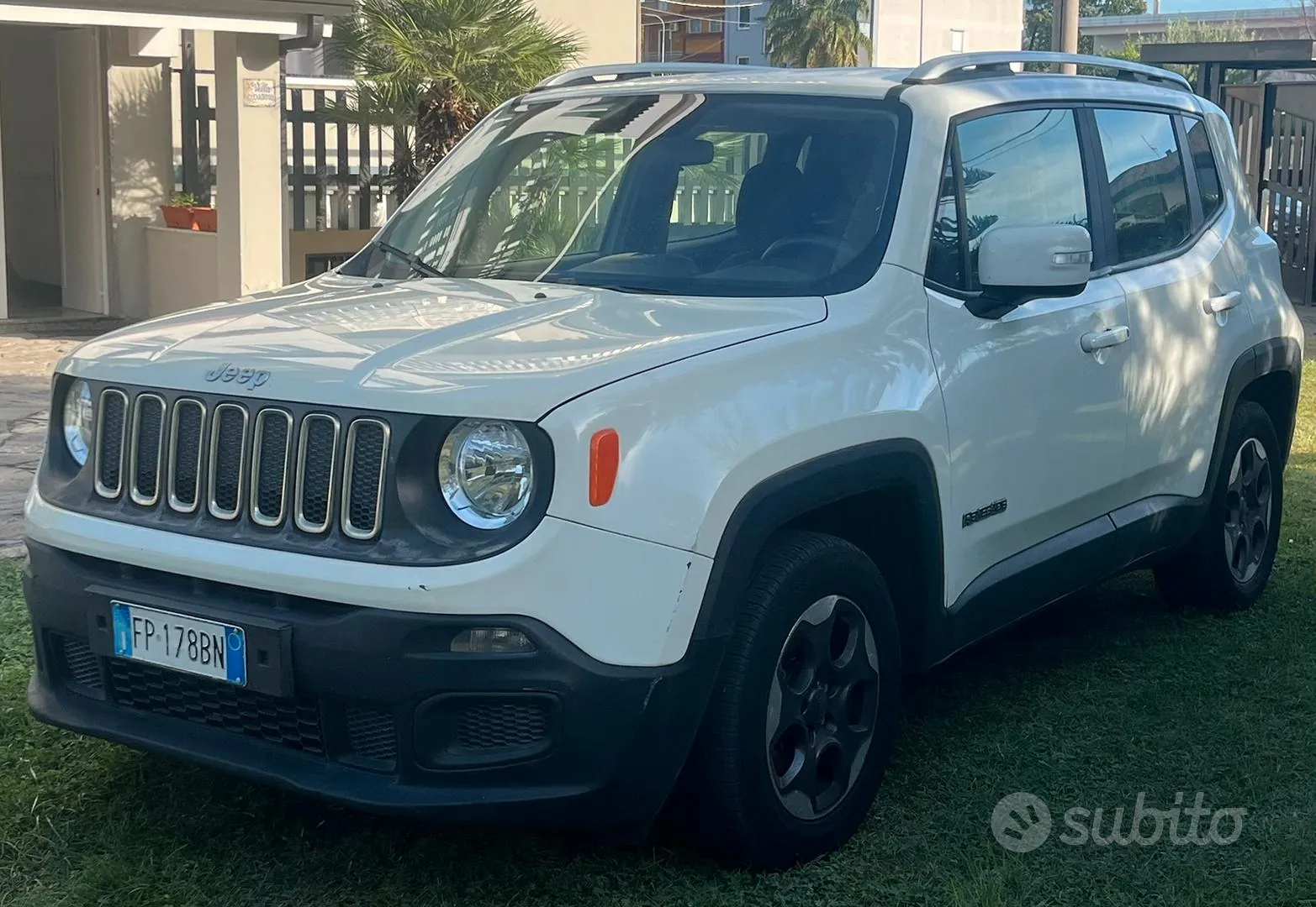 Jeep Renegade 2018 photo 2