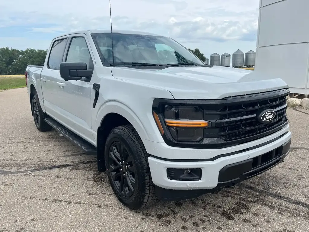 Ford F-150 2026 photo 2