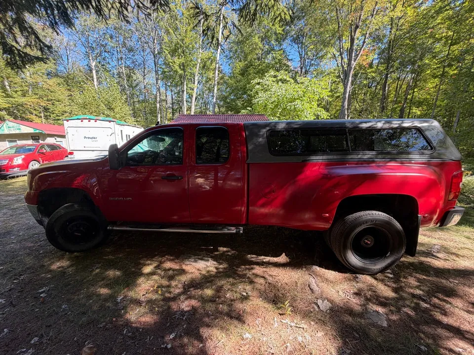 GMC Sierra 3500Hd 2011 photo 5